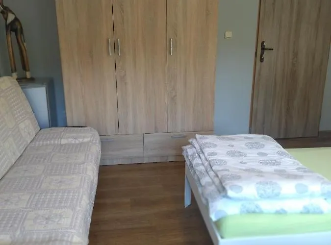 ホームステイ Demptowo